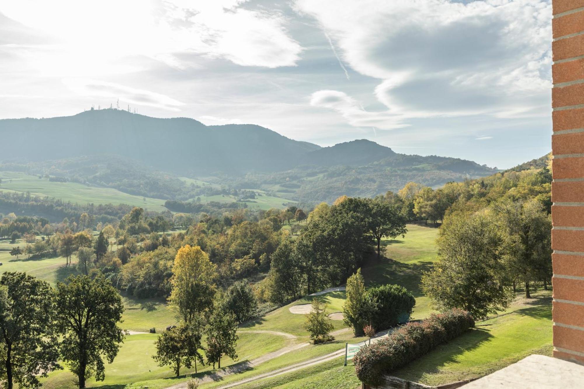 Salsomaggiore Golf Guest House Сальсомаджоре-Терме Екстер'єр фото